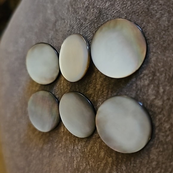 Vintage Abalone Shell Jacket Shank Buttons - Picture 3 of 5